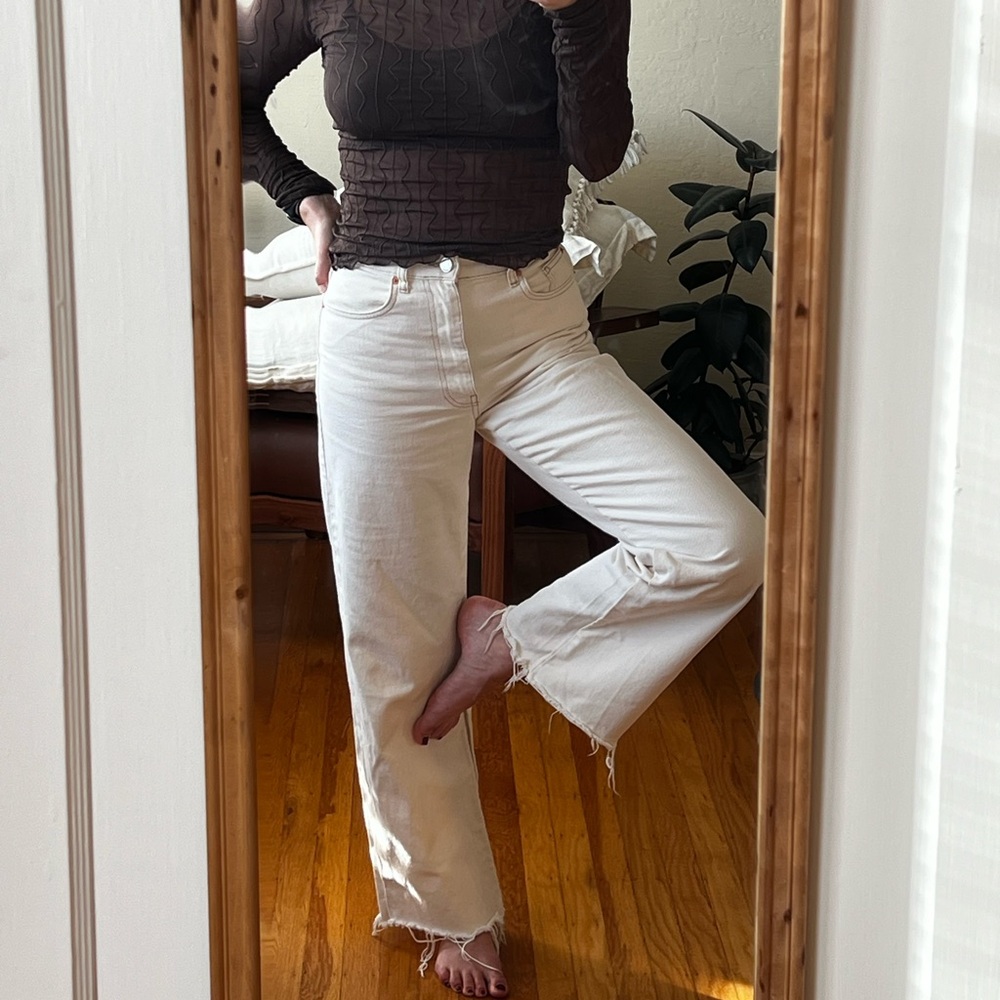 Stradivarius High-waisted, wide-leg white cream ecru denim jeans